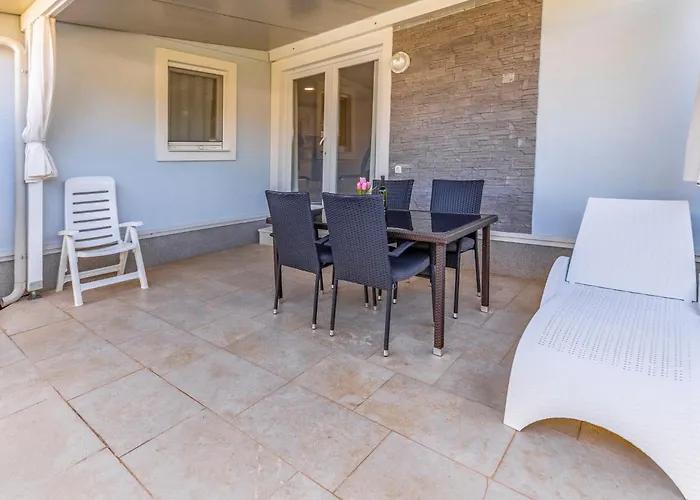 Mobile Superior-6 By Interhome Vikendica *