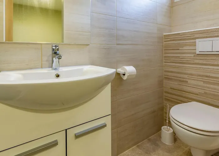 Mobile Superior-6 By Interhome Vikendica Pula