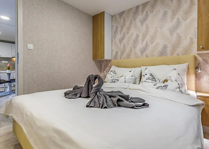 Mobile Superior-6 By Interhome * プーラ