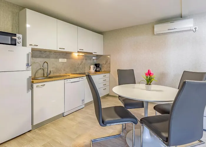 Mobile Superior-6 By Interhome *